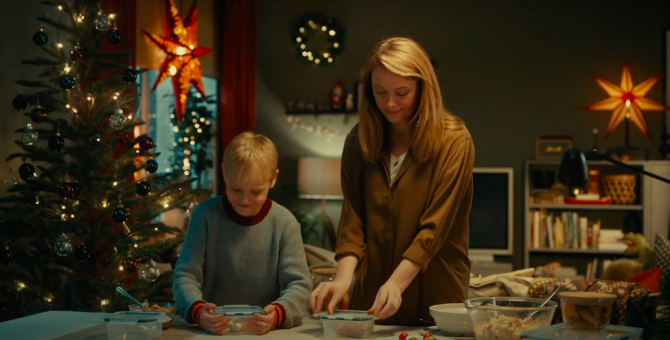 Илья Найшуллер снял для IKEA новогодний блокбастер об ответственном потреблении