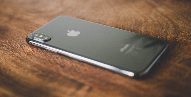 Павел Дуров назвал владельцев айфонов цифровыми рабами Apple