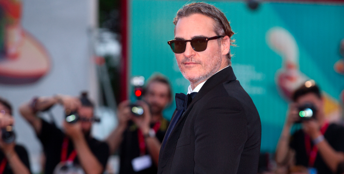 Хоакин Феникс был арестован на климатическом протесте в Вашингтоне