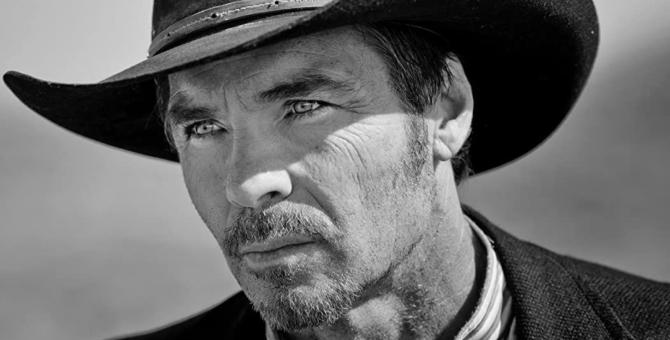 Умер актер сериала «Декстер» Джей Пикетт