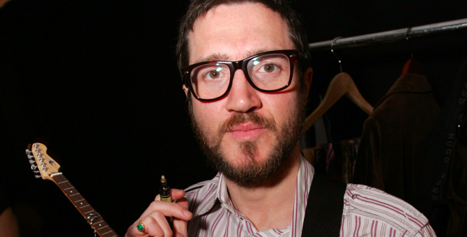 Бывший гитарист Red Hot Chili Peppers Джон Фрушанте возвращается в группу