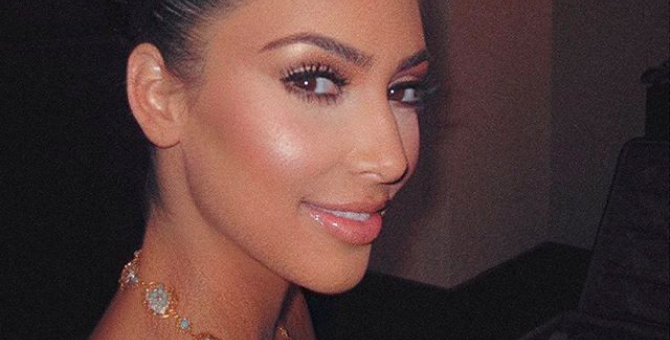 Ким Кардашьян поделилась новым архивным снимком — на этот раз из 2009 года