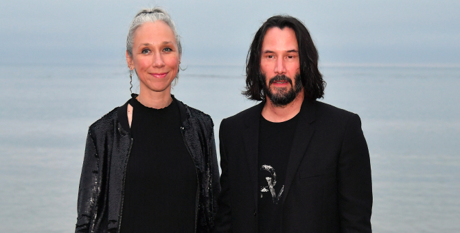 Появились слухи о тайной помолвке Киану Ривза с Александрой Грант