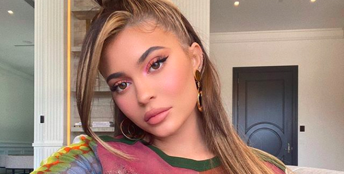 Forbes больше не считает Кайли Дженнер миллиардером