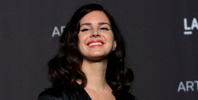 Лана Дель Рей работает над альбомом «американской классики»