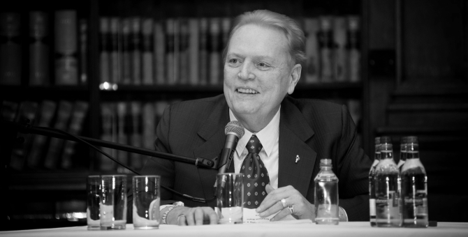 Умер основатель и издатель журнала Hustler Ларри Флинт