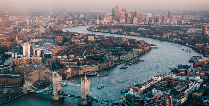 В Великобритании вводится общенациональный карантин