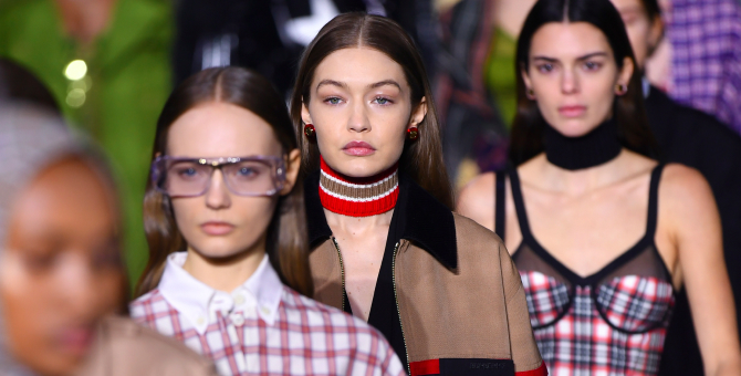 Следующая Неделя моды в Лондоне пройдет в онлайн-формате