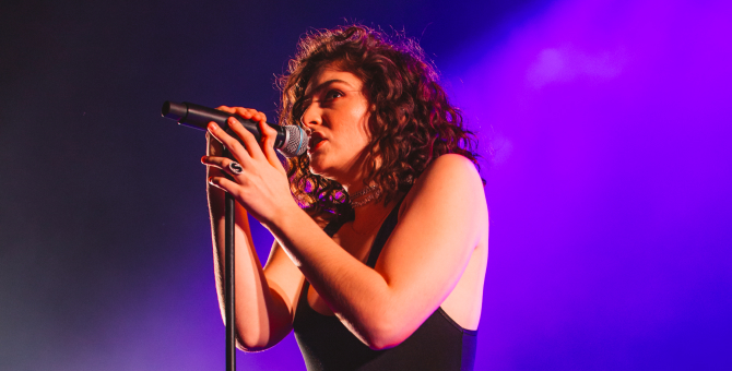 Лорд назвала дату выхода альбома «Solar Power» и анонсировала мировое турне