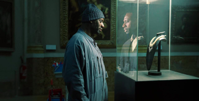 Сериал «Люпен» с Омаром Си оказался популярнее «Хода королевы» и «Бриджертонов»