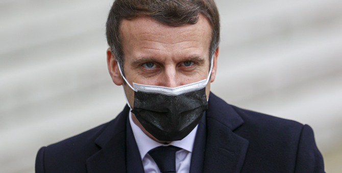 Эмманюэль Макрон заразился коронавирусом