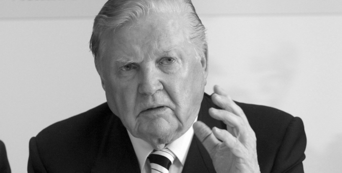 Умер Роберт Манделл — лауреат Нобелевской премии по экономике и «отец евро»