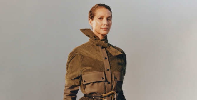 Кристи Тарлингтон снялась в первой кампании ритейлера Matchesfashion