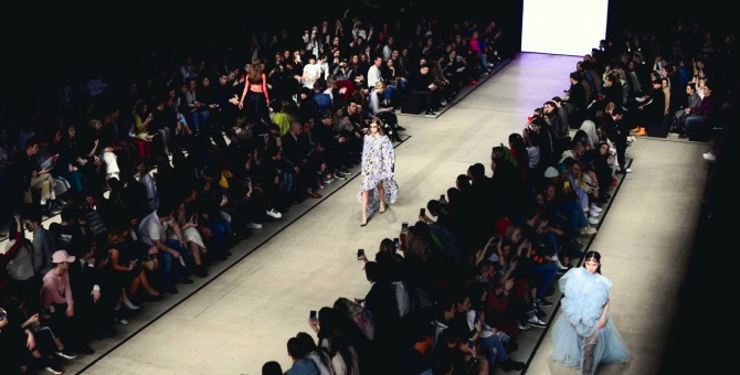 Mercedes-Benz Fashion Week Russia пройдет в онлайн-режиме из-за коронавируса