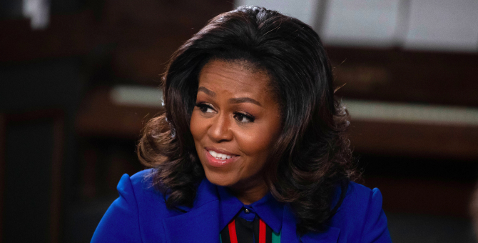 Мишель Обама показала свою фотографию с выпускного