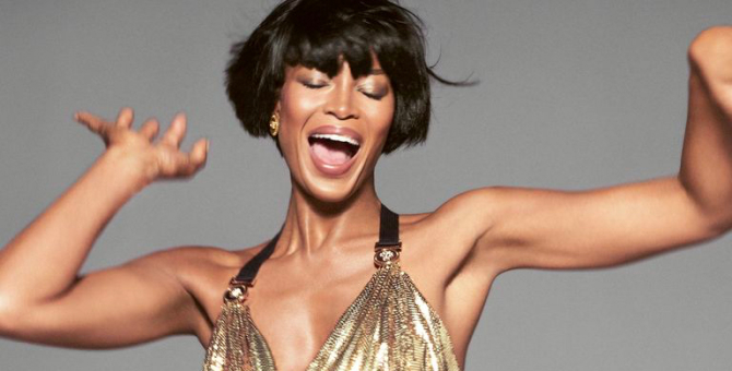 Наоми Кэмпбелл продаст свои наряды, чтобы помочь жителям Лондона