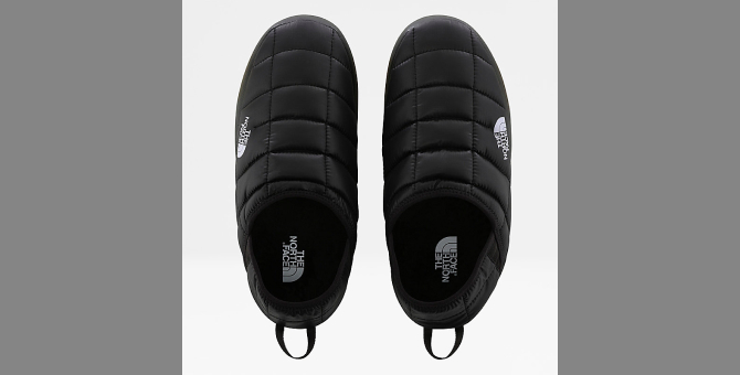 Житель Санкт-Петербурга обнаружил в обуви The North Face записку из китайской тюрьмы