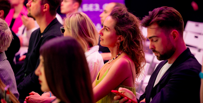 OK! провел паблик-ток о красоте в современном мире