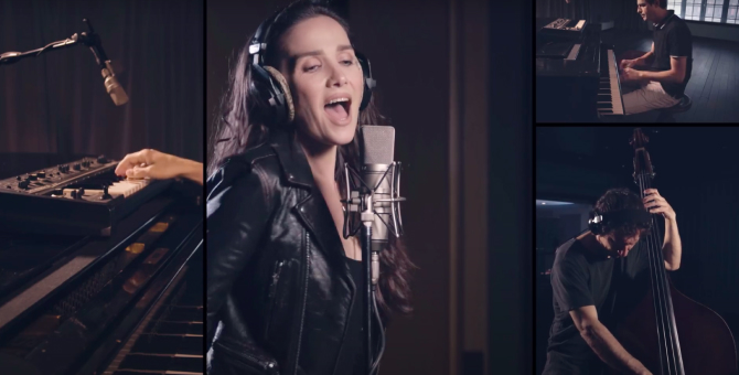 «Будем танцевать»: Наталия Орейро записала песню на русском языке