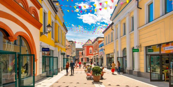 В «Outlet Village Белая Дача» пройдет закрытая осенняя распродажа