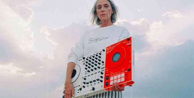 Off-White выпустил диджейский пульт в коллаборации с Pioneer