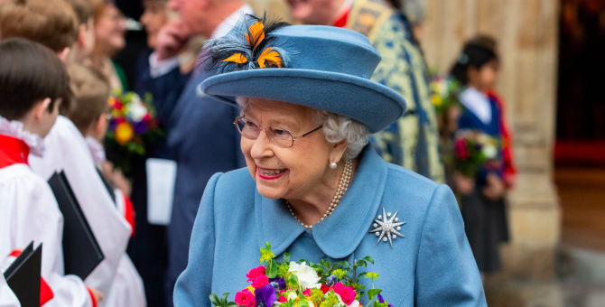 Елизавета II поделилась рецептом своих любимых шоколадных кексов