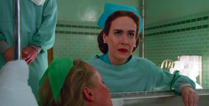 Netflix выпустил трейлер приквела «Пролетая над гнездом кукушки» с Сарой Полсон