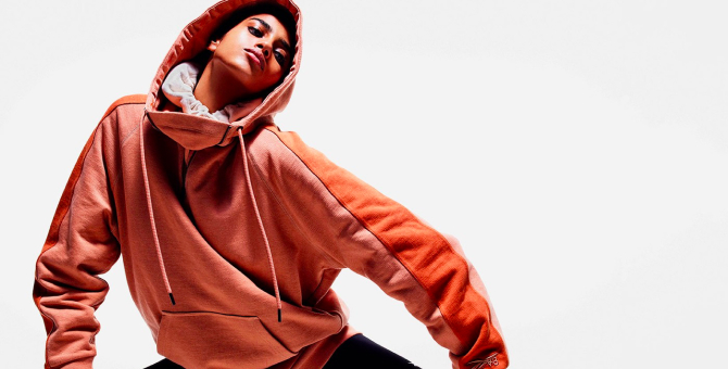 Виктория Бекхэм и Reebok показали вещи из новой коллаборации