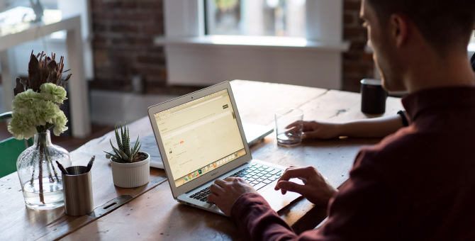 Госдума РФ приняла закон об удаленной работе