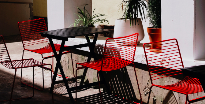 Владимир Путин освободил от НДС рестораны и бары с выручкой до двух миллиардов рублей в год