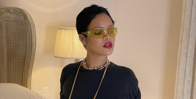 Стало известно, как Рианна отреагировала на присвоенный ей Forbes статус миллиардера