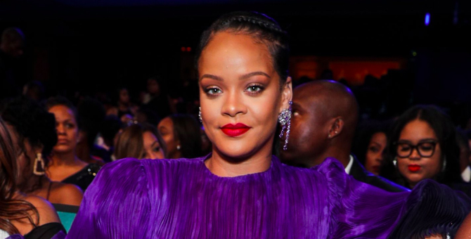 Рианна пожертвовала 5 миллионов долларов на борьбу с коронавирусом