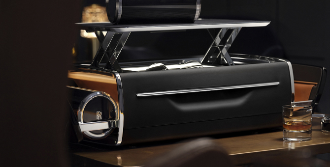 Rolls-Royce представил новый аксессуар из линии Connoisseur's Collection