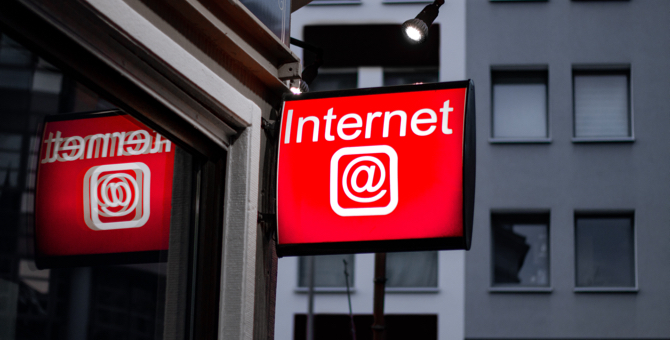 Роскомнадзор начал устанавливать оборудование для изоляции Рунета в случае угрозы