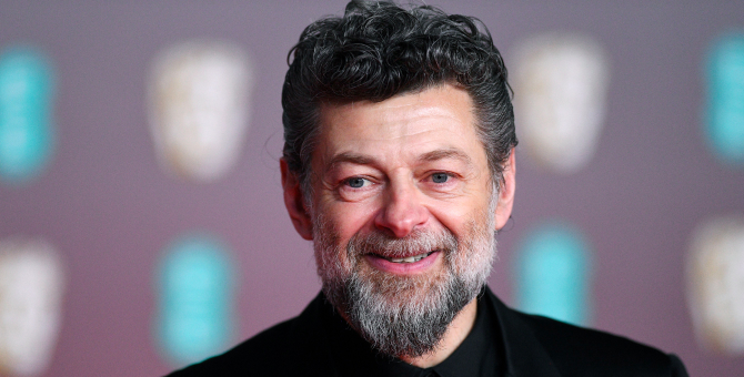 Энди Серкис будет 12 часов подряд читать «Хоббита» ради благотворительности