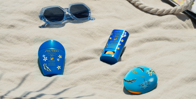 Shiseido выпустил пляжную коллаборацию с Roxy