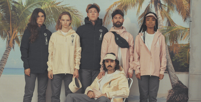 Сообщество «Сила ветра» выпустило дождевики и непромокаемые поясные сумки