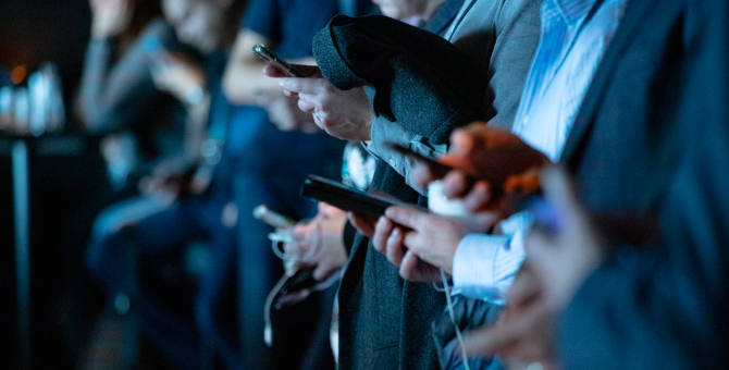 Роскомнадзор отчитался об удалении соцсетями призывов к участию в несогласованных акциях