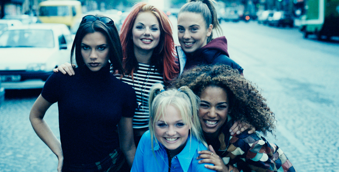Группа Spice Girls отправится в тур по Великобритании в следующем году