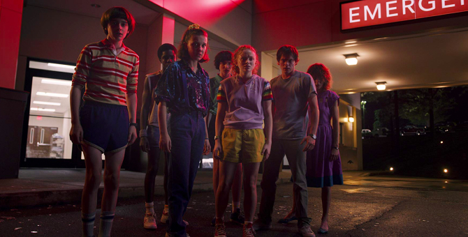 Авторы музыки к «Очень странным делам» выступят в Москве