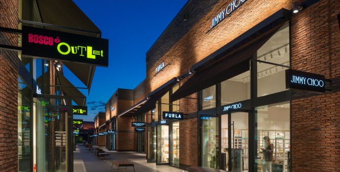 «The Outlet Moscow Архангельское» проведет трехдневную распродажу со скидками до 70%