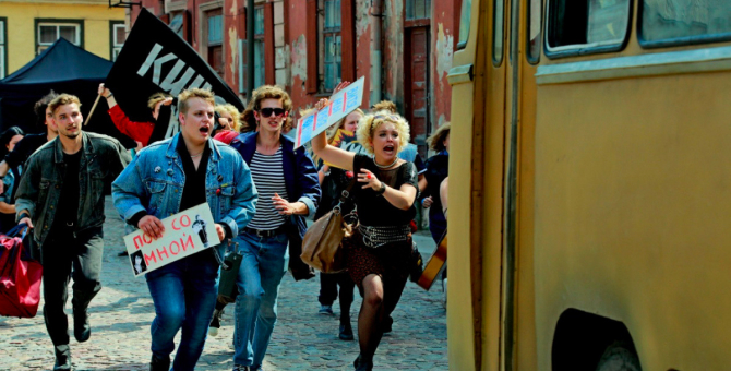 Сын Виктора Цоя пытается помешать выходу фильма Алексея Учителя о гибели музыканта