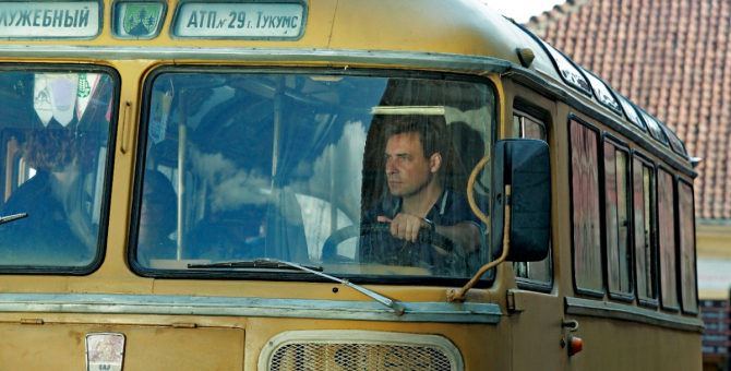 Алексей Учитель назвал несправедливым иск против своего фильма «Цой»