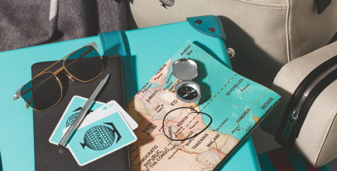 Теплица из серебра и поездка в Кению: Tiffany & Co. показал коллекцию необычных подарков