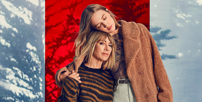 Ким Гордон и дизайнеры Eckhaus Latta снялись в новой кампании UGG