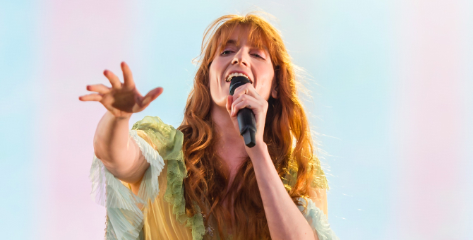 Флоренс Уэлч поработает над песнями для мюзикла по «Великому Гэтсби»