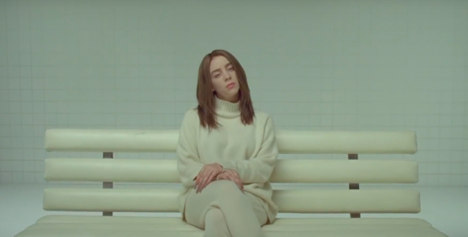 Билли Айлиш сама срежиссировала свой новый клип