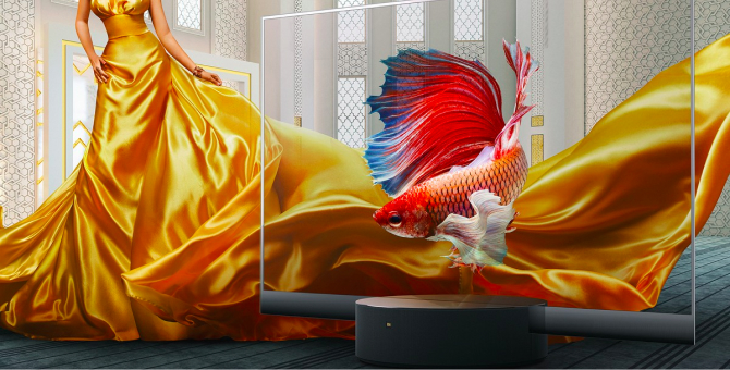 Xiaomi запускает массовое производство прозрачных телевизоров