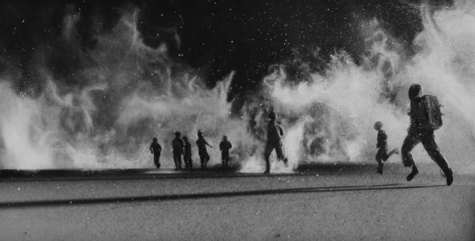 Том Йорк выпустил черно-белое видео на трек «Last I Heard (…He Was Circling The Drain)»