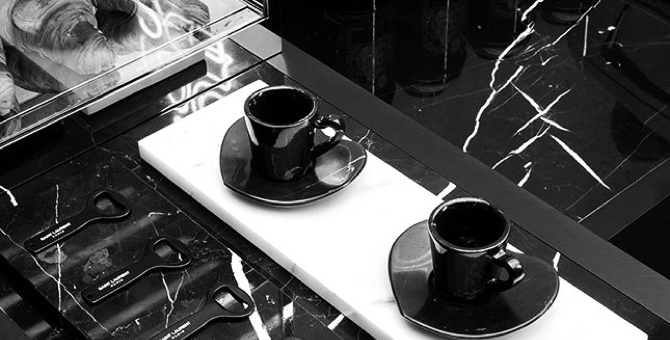 Saint Laurent открывает кофейню в Париже